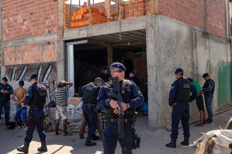 Seis Prisões em Ação Especial contra Furto de Cabos em Curitiba