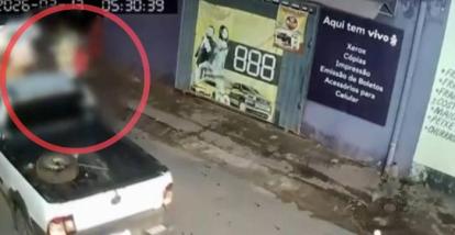Vídeo Chocante Revela Suspeito Atropelando Esposa em Cuiabá Vídeo Chocante Revela Suspeito Atropelando Esposa em Cuiabá