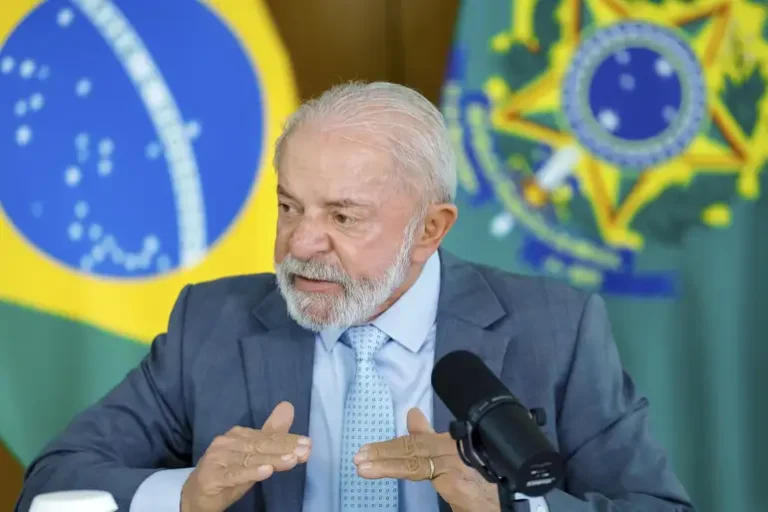 Análise da Disputa Eleitoral em Pernambuco: O Desafio de Lula e a Política do Não Atrito