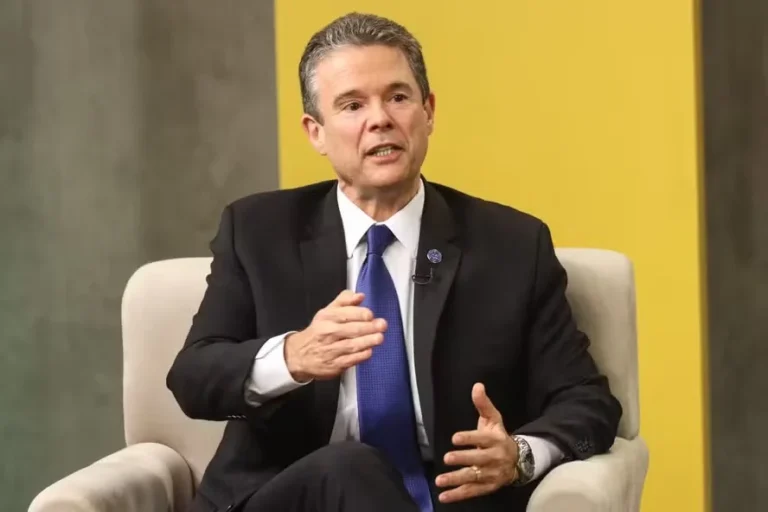 André de Paula Assume Ministério da Agricultura e Pecuária com Desafios à Frente