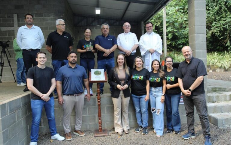 Descubra a Nova Atração Religiosa: Caminho da Gruta em Chapecó