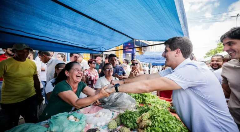 João Campos Anuncia Plataforma de Escuta em Agenda Político no Sertão do Pajeú
