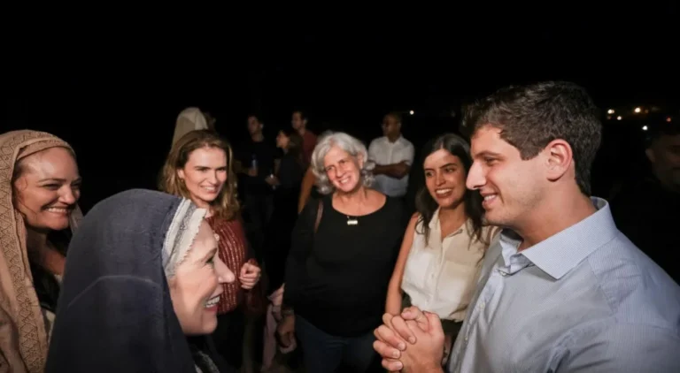 João Campos Inicia sua Jornada como Pré-Candidato ao Governo de Pernambuco