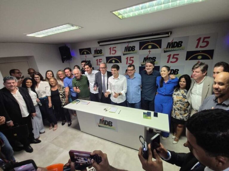 MDB-PE Reforça Aliança com PSB em Ato de Filiação de Pré-Candidatos