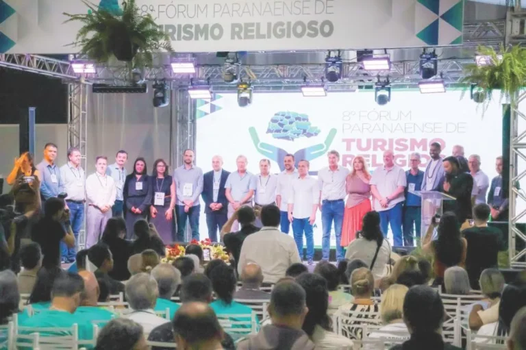 Mesquita de Foz do Iguaçu é Destaque no Fórum de Turismo Religioso do Paraná Mesquita de Foz do Iguaçu é Destaque no Fórum de Turismo Religioso do Paraná