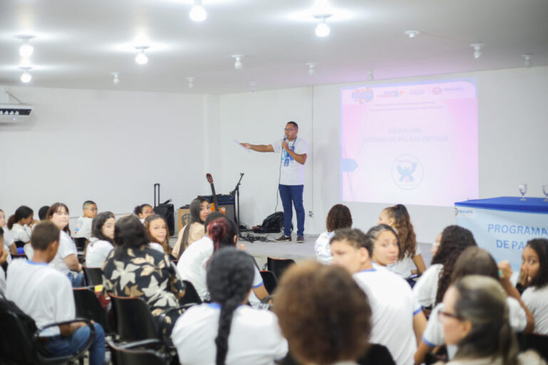 Prefeitura do Paulista Lança PROPAZ 2026: Estudantes Mobilizados pela Cultura de Paz
