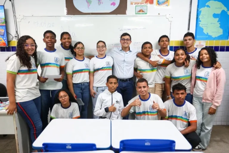 Programa Monitoria Recife: Uma Iniciativa que Valoriza o Protagonismo Estudantil