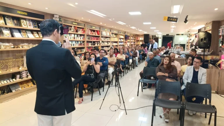 Fé, Política e Cultura: Lançamento no Recife Debate Ideologias Contemporâneas