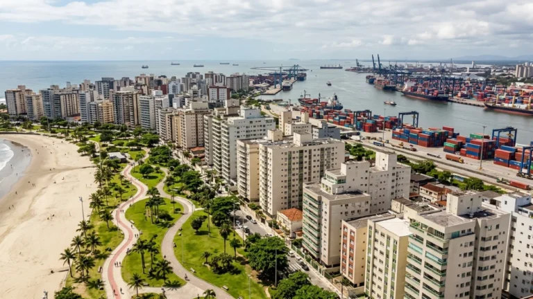 Santos: A Cidade do Litoral Paulista com o Maior Porto da América Latina
