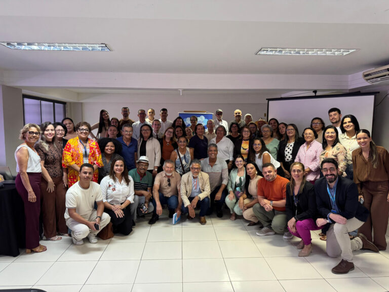 Governo de Pernambuco Realiza Seminário de Inclusão Digital para Idosos em Recife