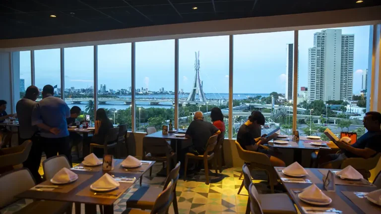 RioMar Recife Inaugura Novo Rooftop Gastronômico e de Lazer, Elevando a Experiência do Consumidor