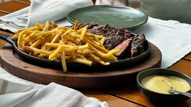Recife inaugura roteiro gastronômico inspirado na Copa do Mundo no Fazenda Churrascada