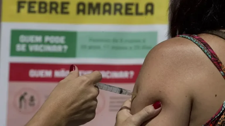 Lençóis Paulista intensifica vacinação após morte por febre amarela em 2024