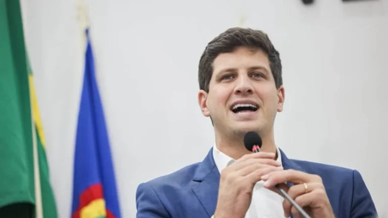 João Campos propõe estadualização da Transnordestina para impulsionar Suape e Pernambuco João Campos propõe estadualização da Transnordestina para impulsionar Suape e Pernambuco